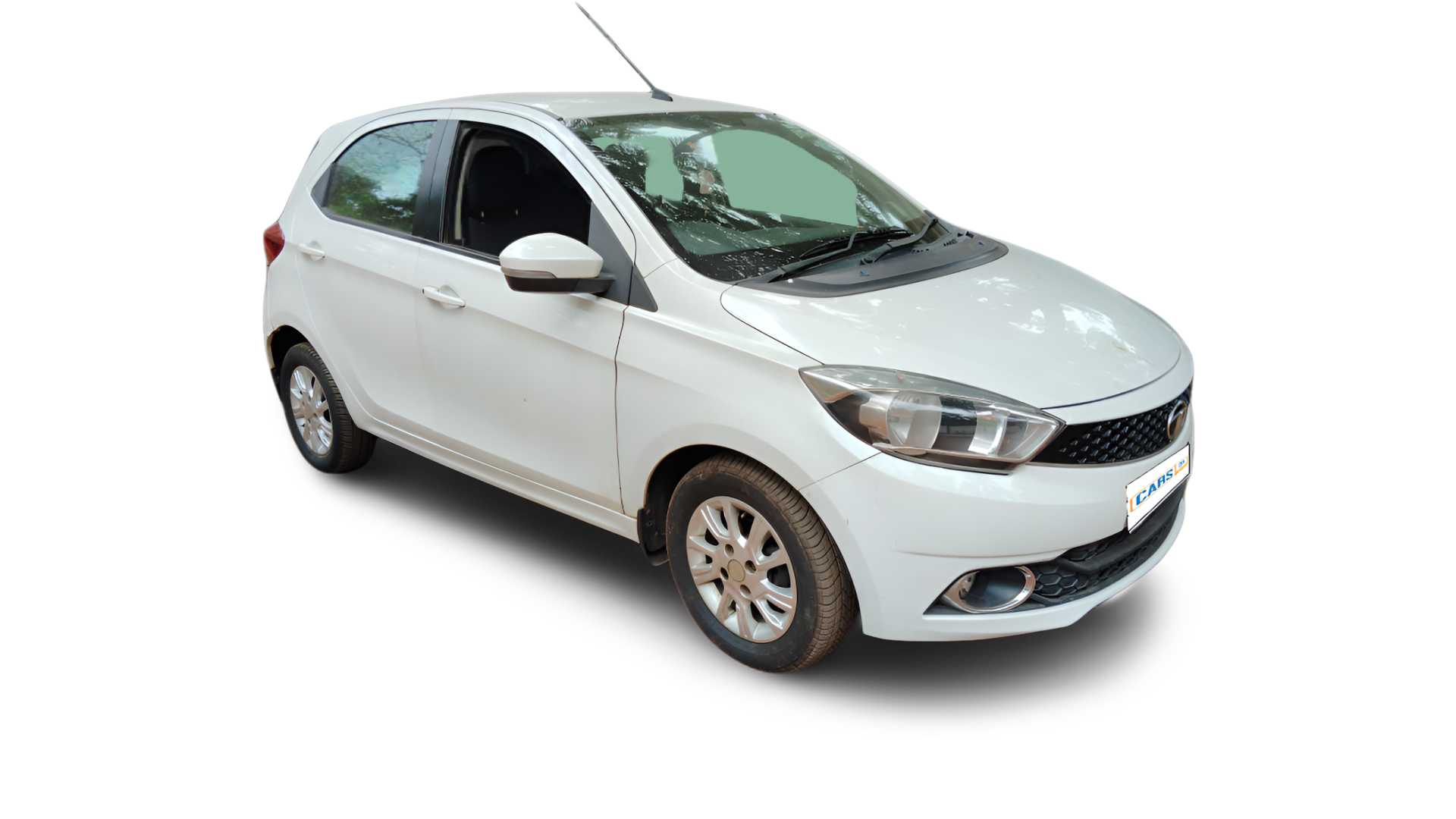 Tata Tiago-img
